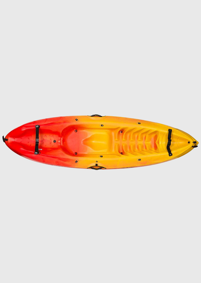 canoë kayak dégradé de rouge à jaune vu de haut